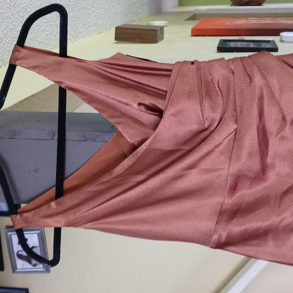 The Limited Copper-Colored Wrap-Style Flowing Mini Dress Women's Size 0 NWT - Picture 2 of 7